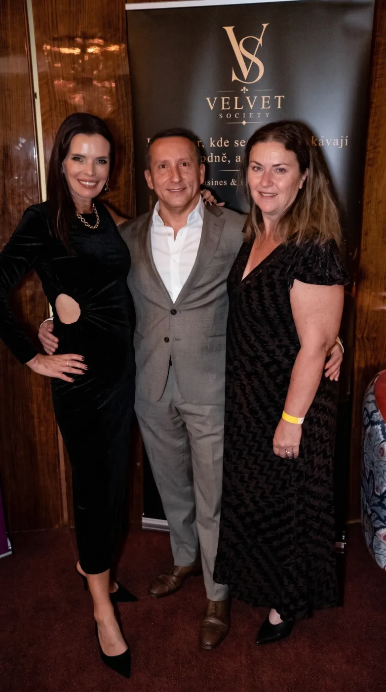 The Opening — fotografie 11