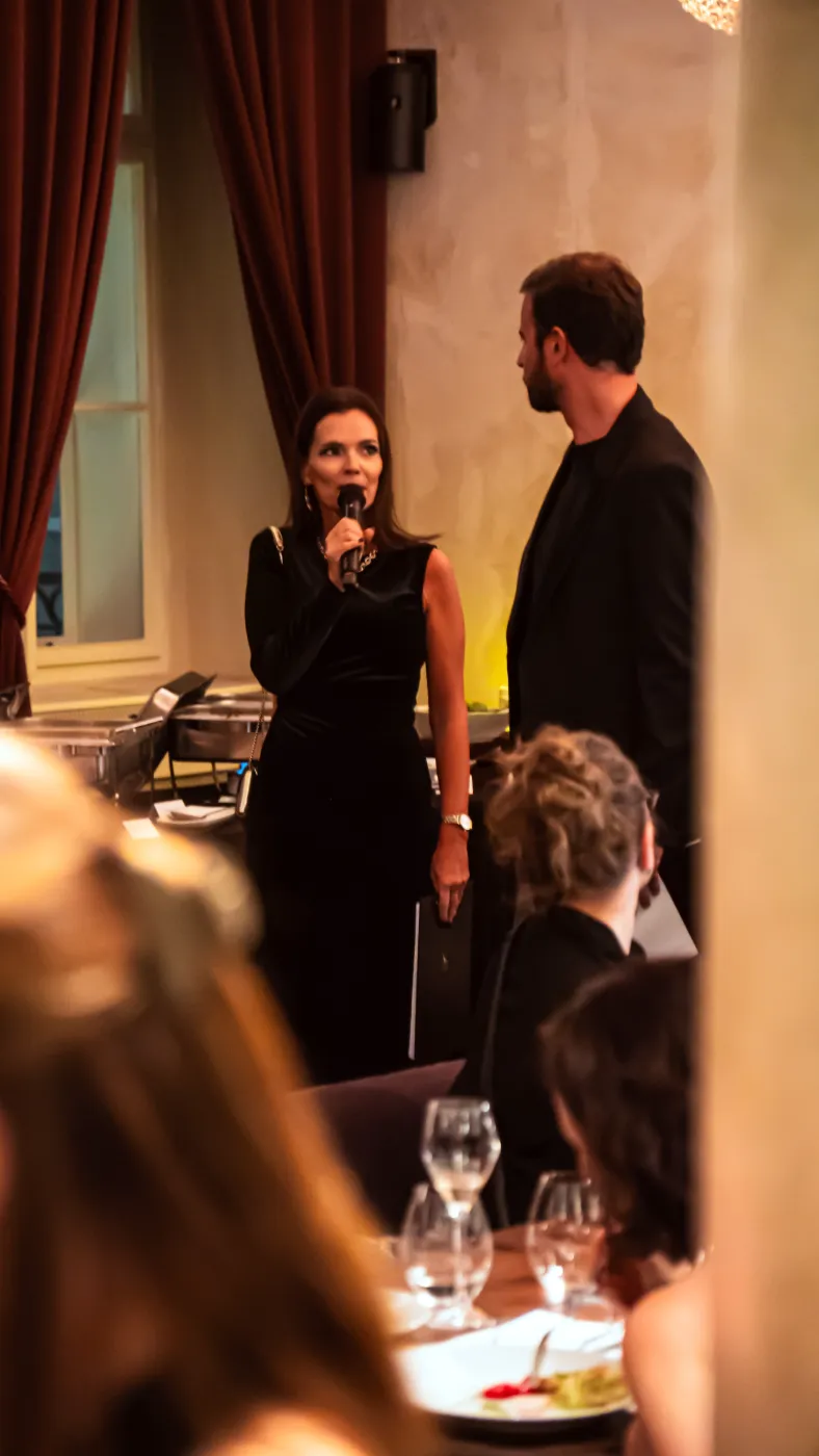 The Opening — fotografie 15
